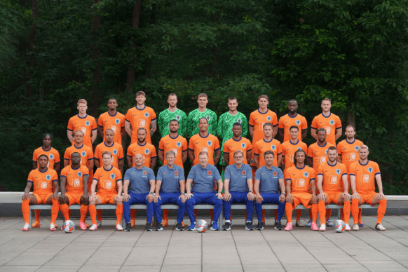 探索中国经,济增长新篇,通讯,爱游戏app,爱游戏官网,爱游戏体育官网,爱游戏体育app